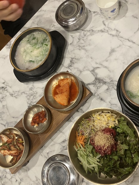 육회퐁당 이미지