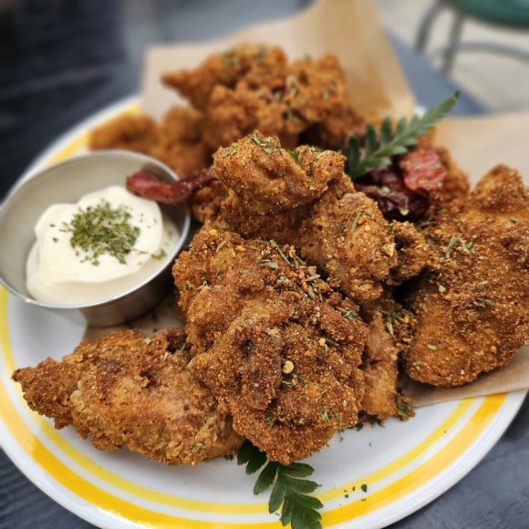 럭키치킨&호프 이미지