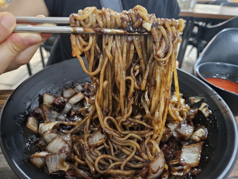 불판칼판 이미지