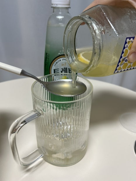 아인스유 이미지