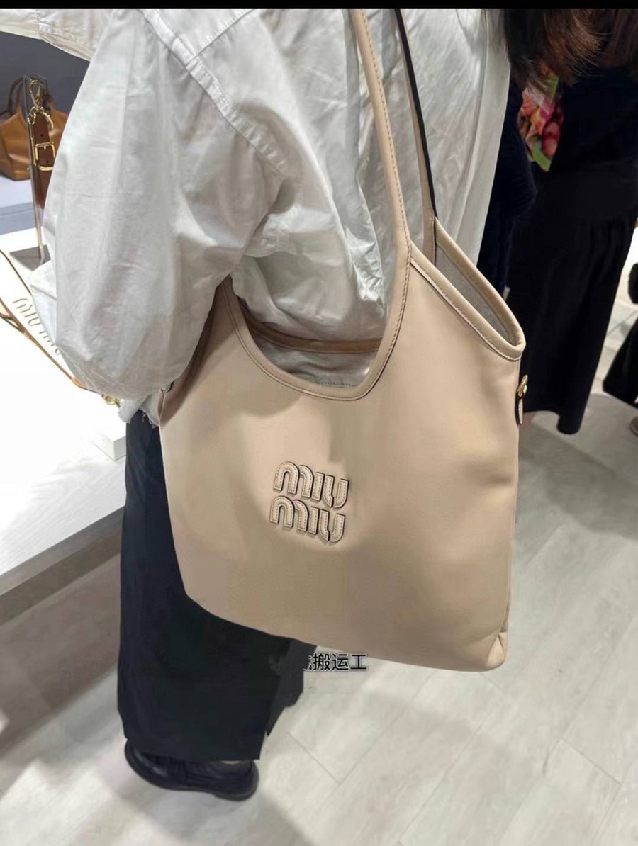 뮤뮤 이미지