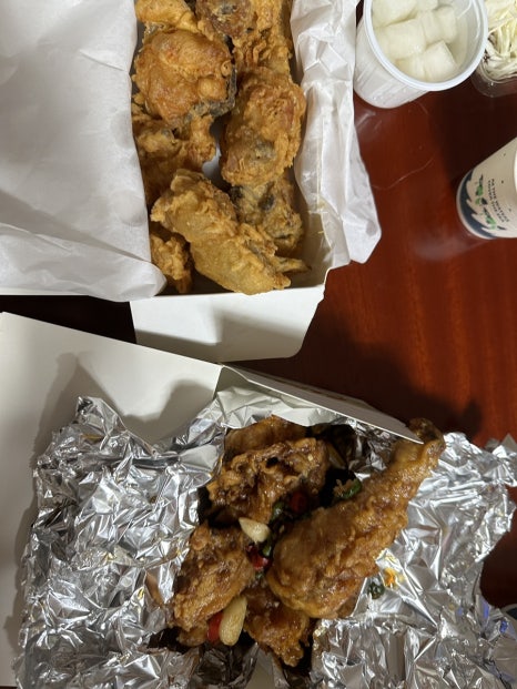 나희치킨 이미지