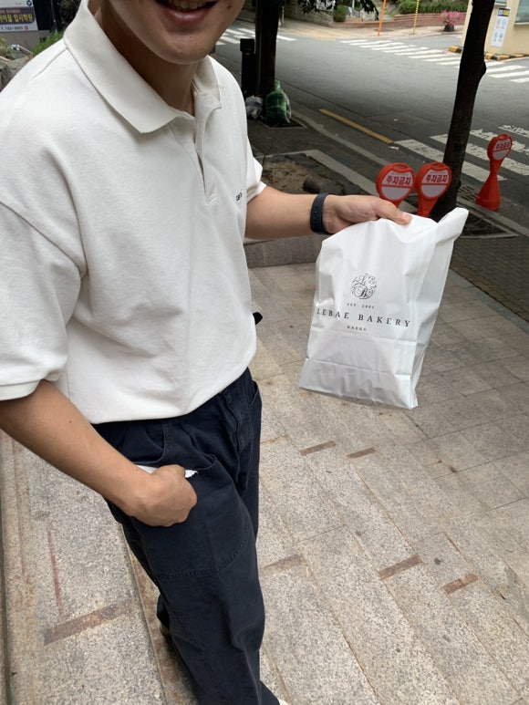 르배베이커리 이미지