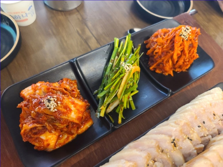 귀한족발 이미지