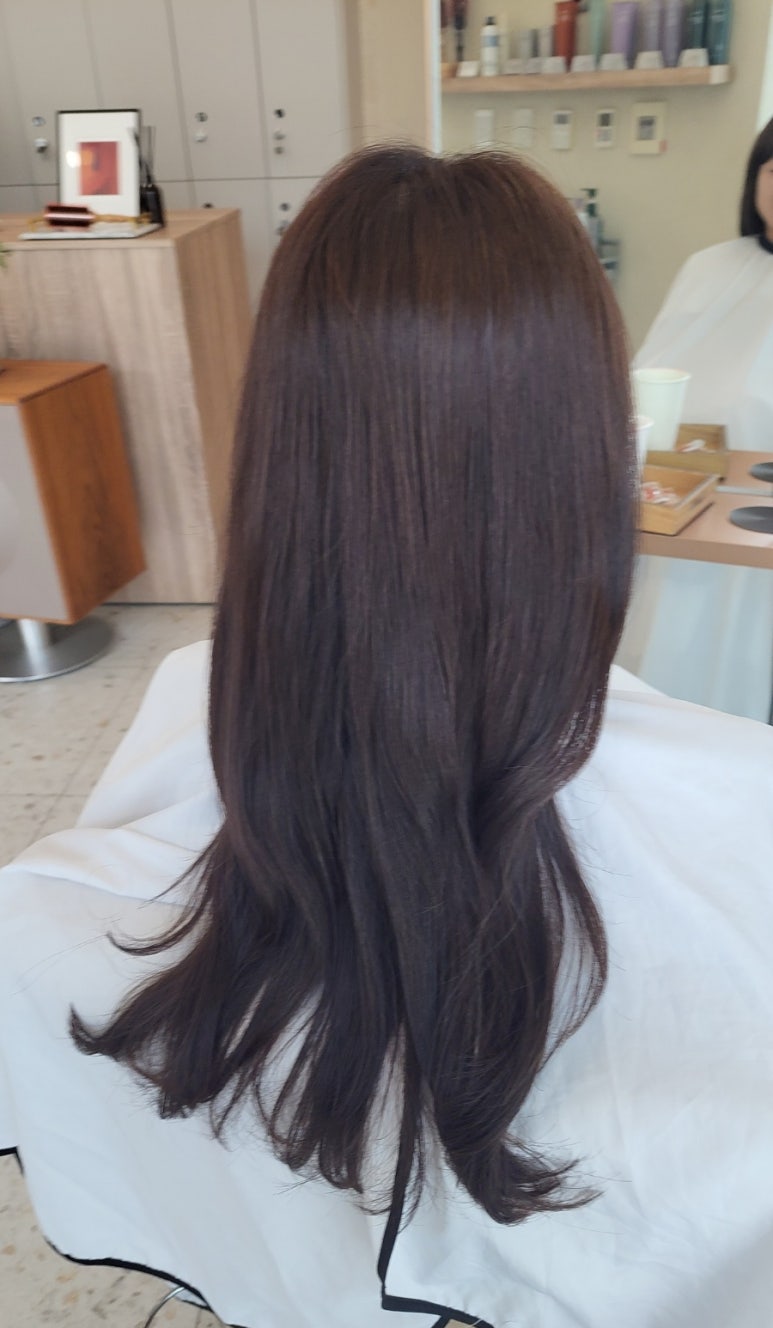 미장원;정윤 이미지