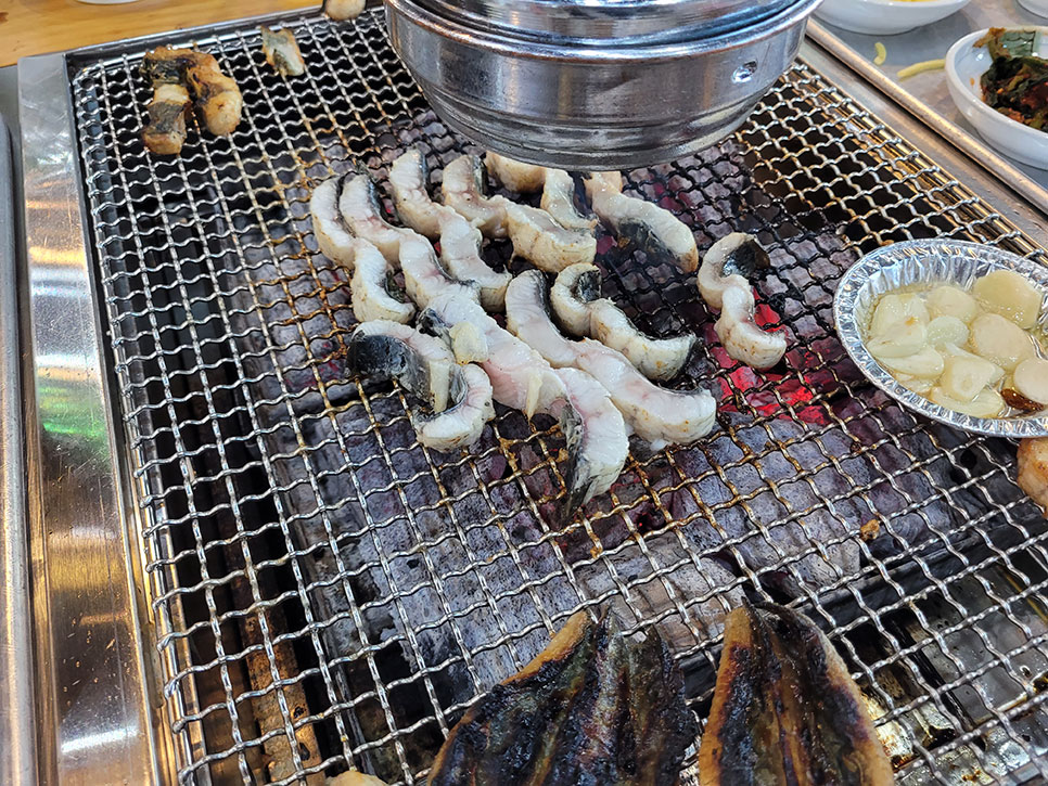 여자만민물장어 이미지