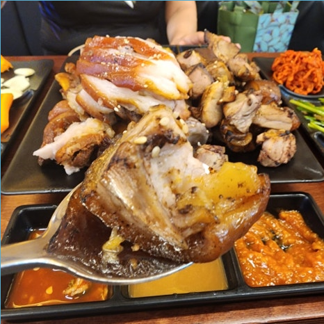 귀한족발 이미지