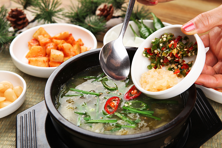 호반에추어탕&매운탕 이미지