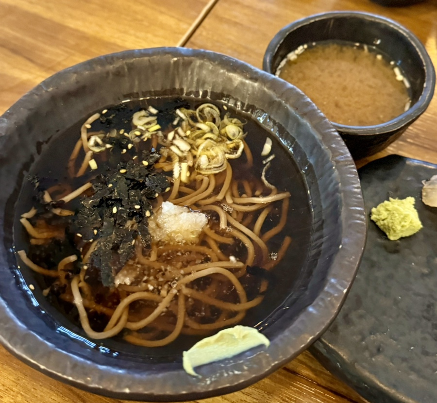 스시꽃피다 이미지