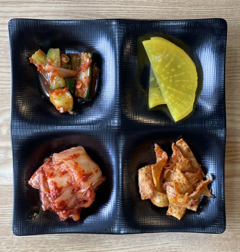 까망김밥 이미지