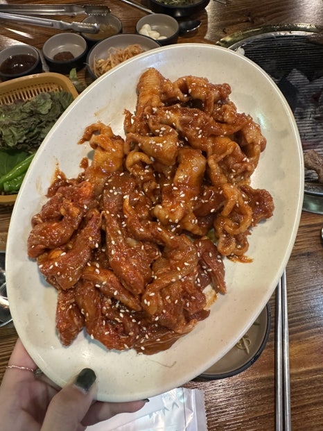 뒷고기전문점 참숯불뭉티기 이미지
