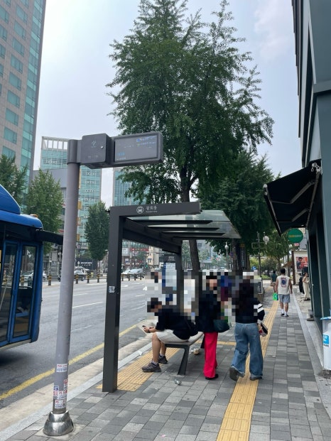 밀리오레빌딩 앞 이미지