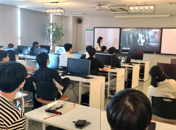 CM 영화사 이미지