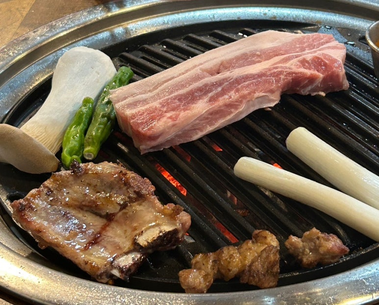 흑돼지함 이미지