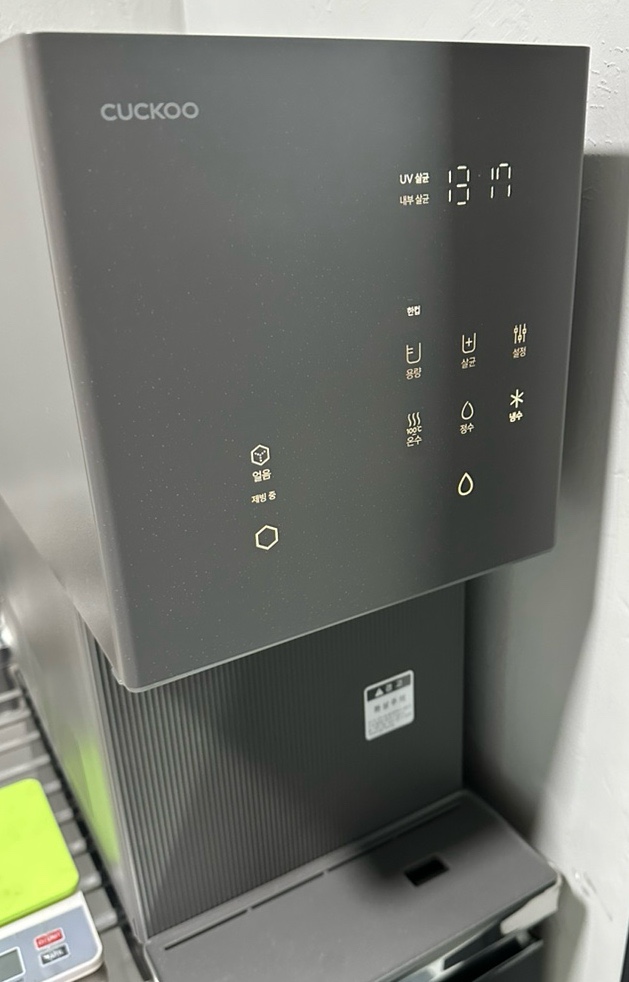언이븐바버샵 이미지