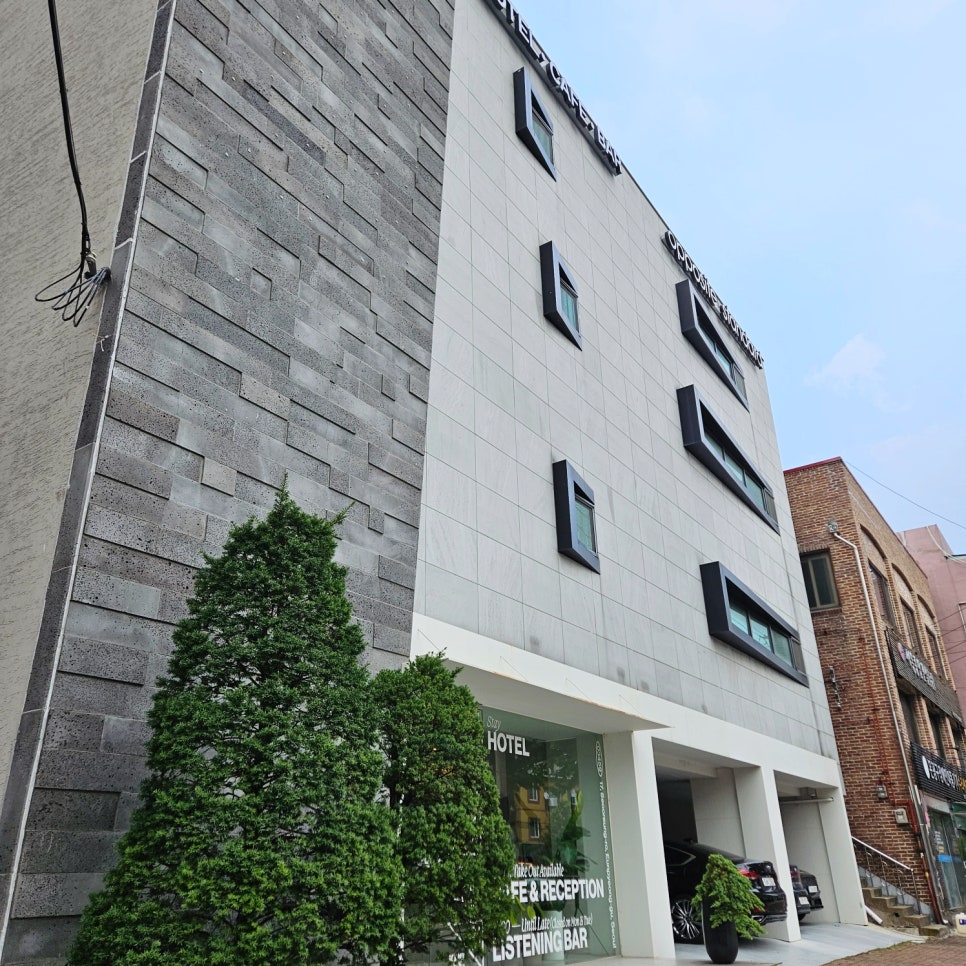 드블루(DEBLAUX) 이미지