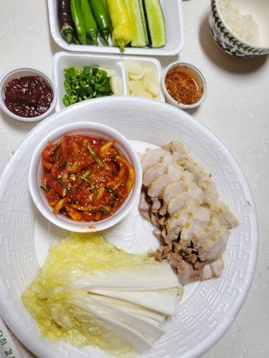 백마왕족보쌈 이미지