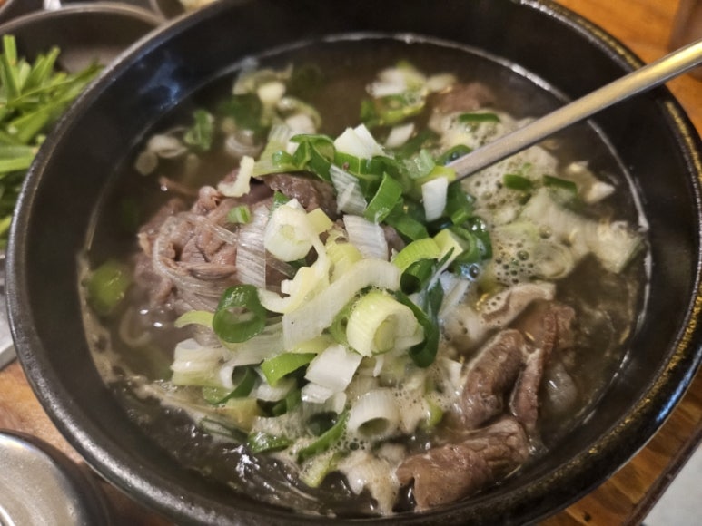 곰바우나주곰탕 이미지