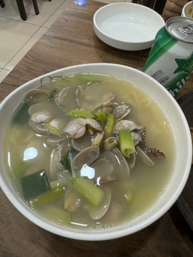 세미바지락칼국수 이미지
