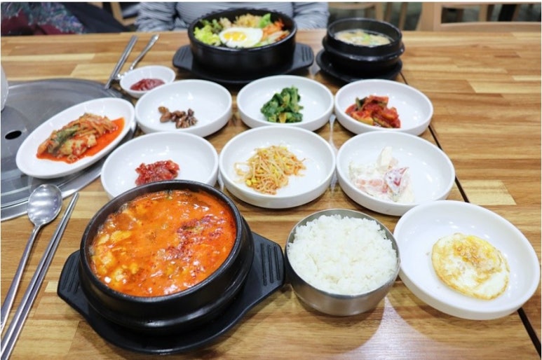 찌개전문점 이미지