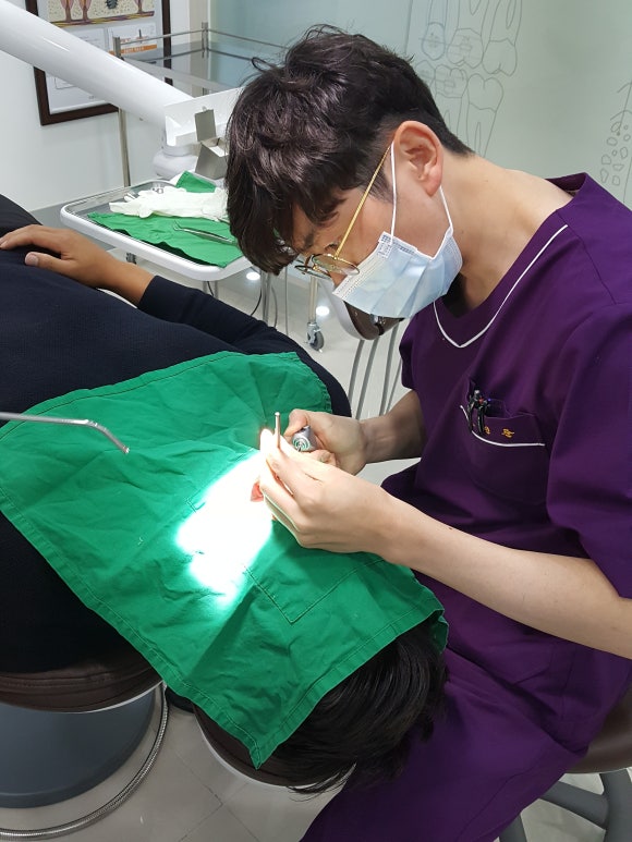 미소지음치과의원 이미지
