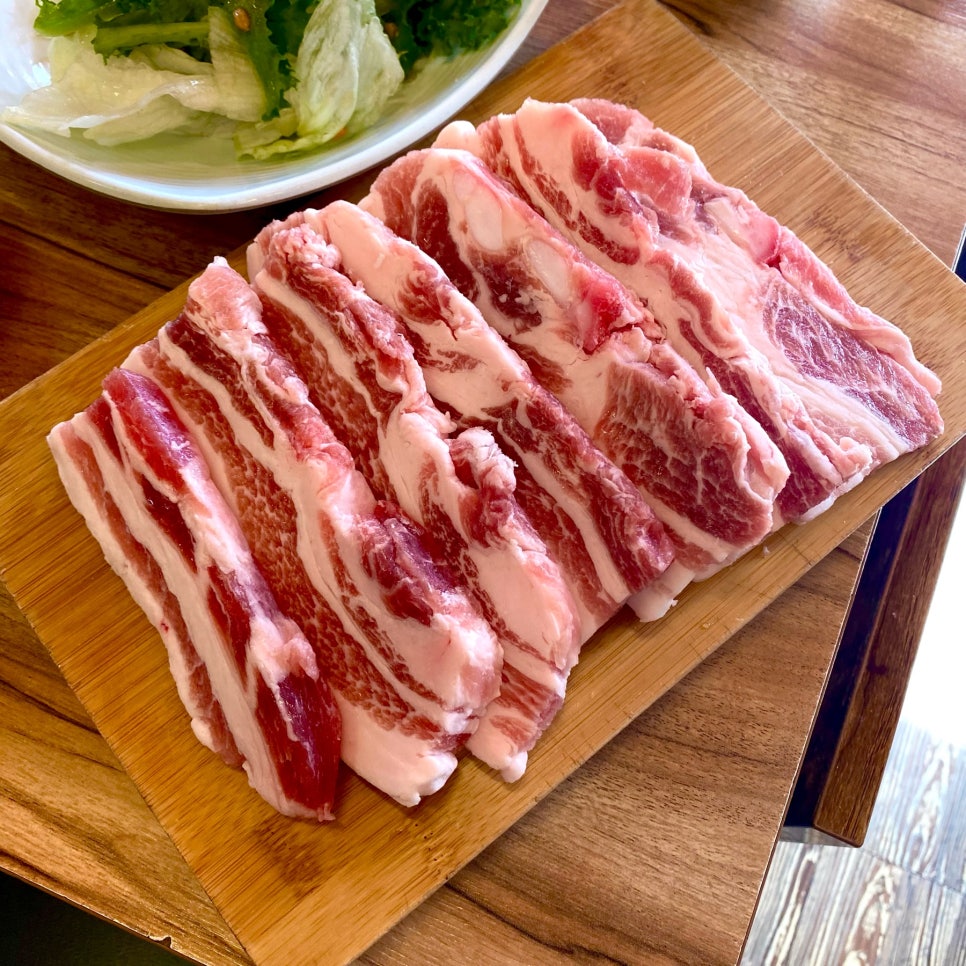 백년식당화로구이 이미지