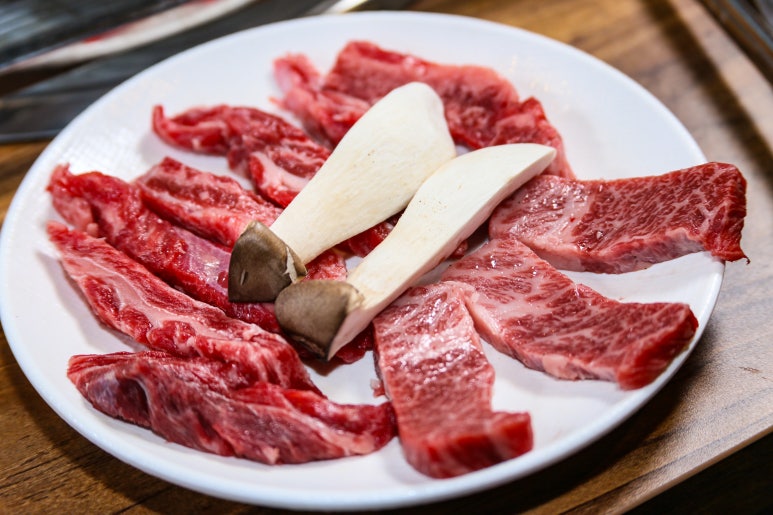 모모한우진갈비 식육식당 이미지