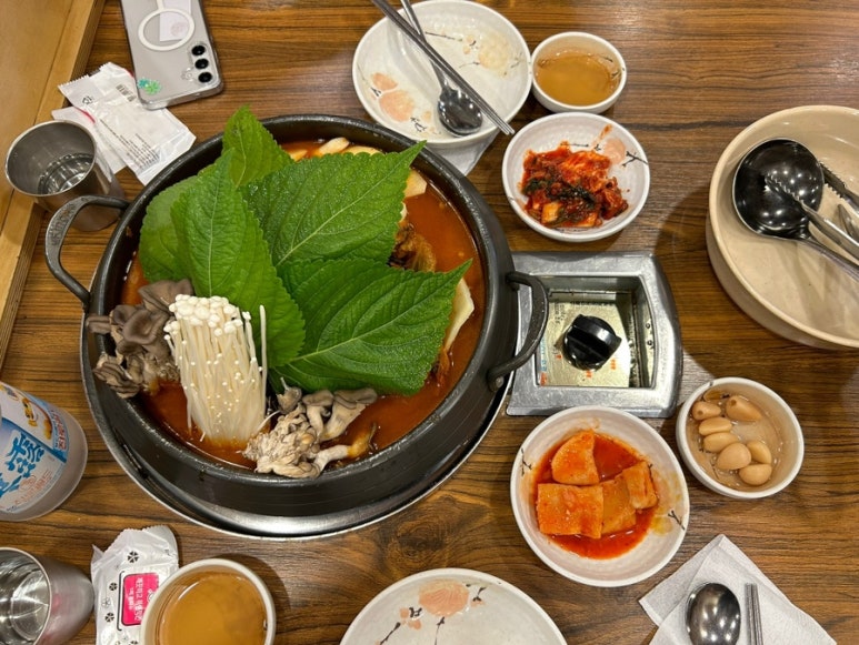 풍성진감자탕 이미지