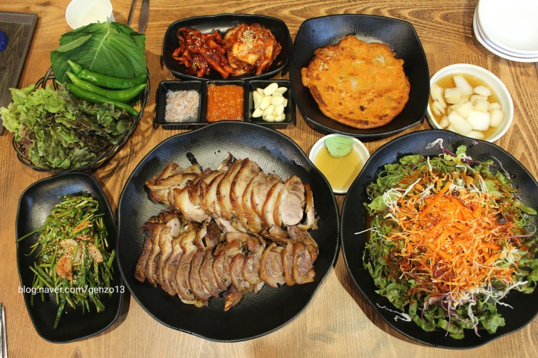 명품화덕족발 이미지