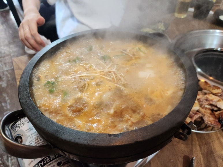 대박돌식육식당 이미지