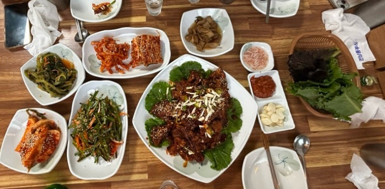 일품왕족발보쌈 이미지