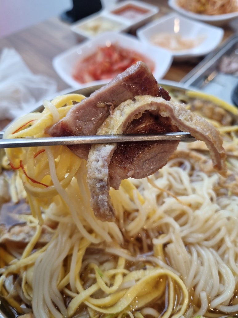 진주밀면&한판삼겹살 이미지