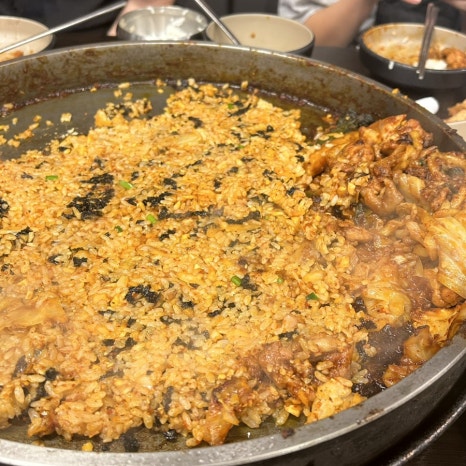 군중닭갈비 이미지