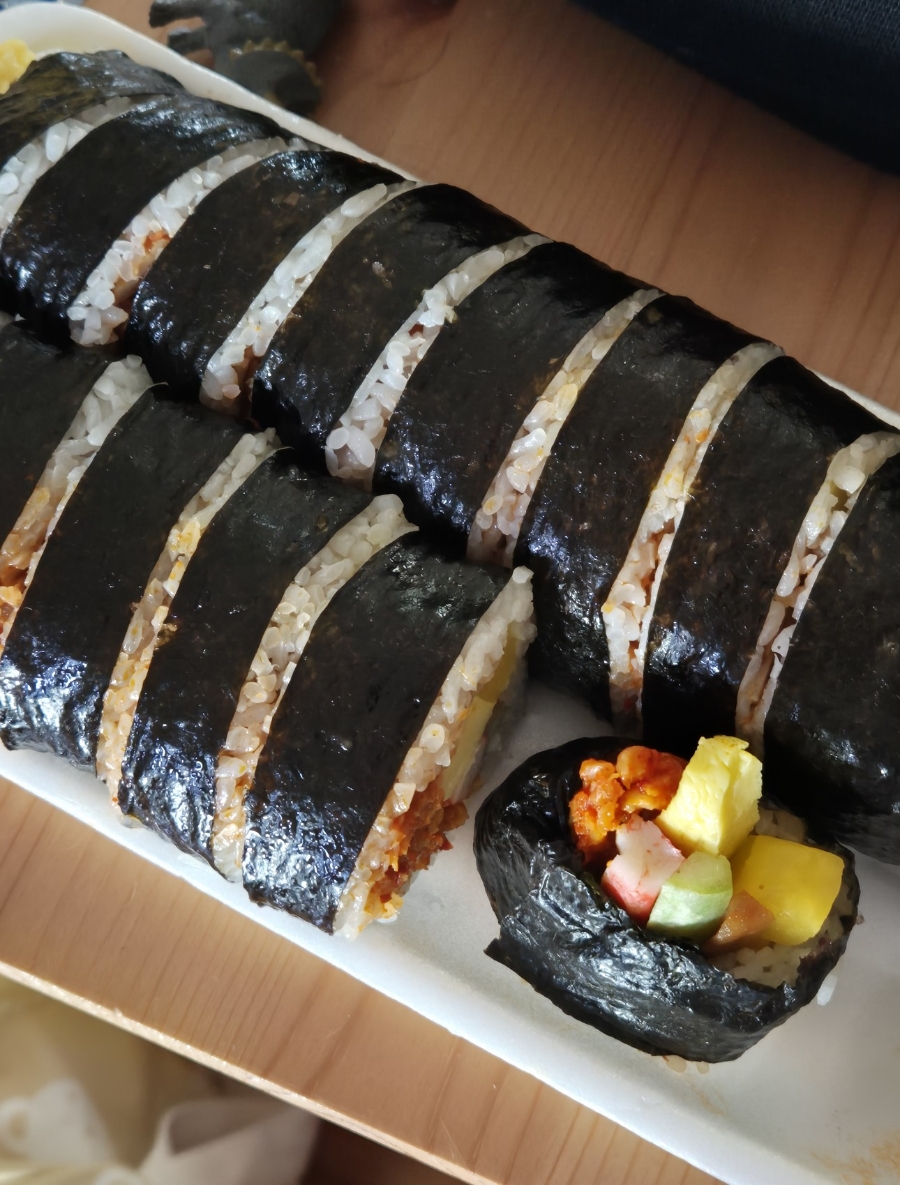 광판팔뚝김밥 이미지