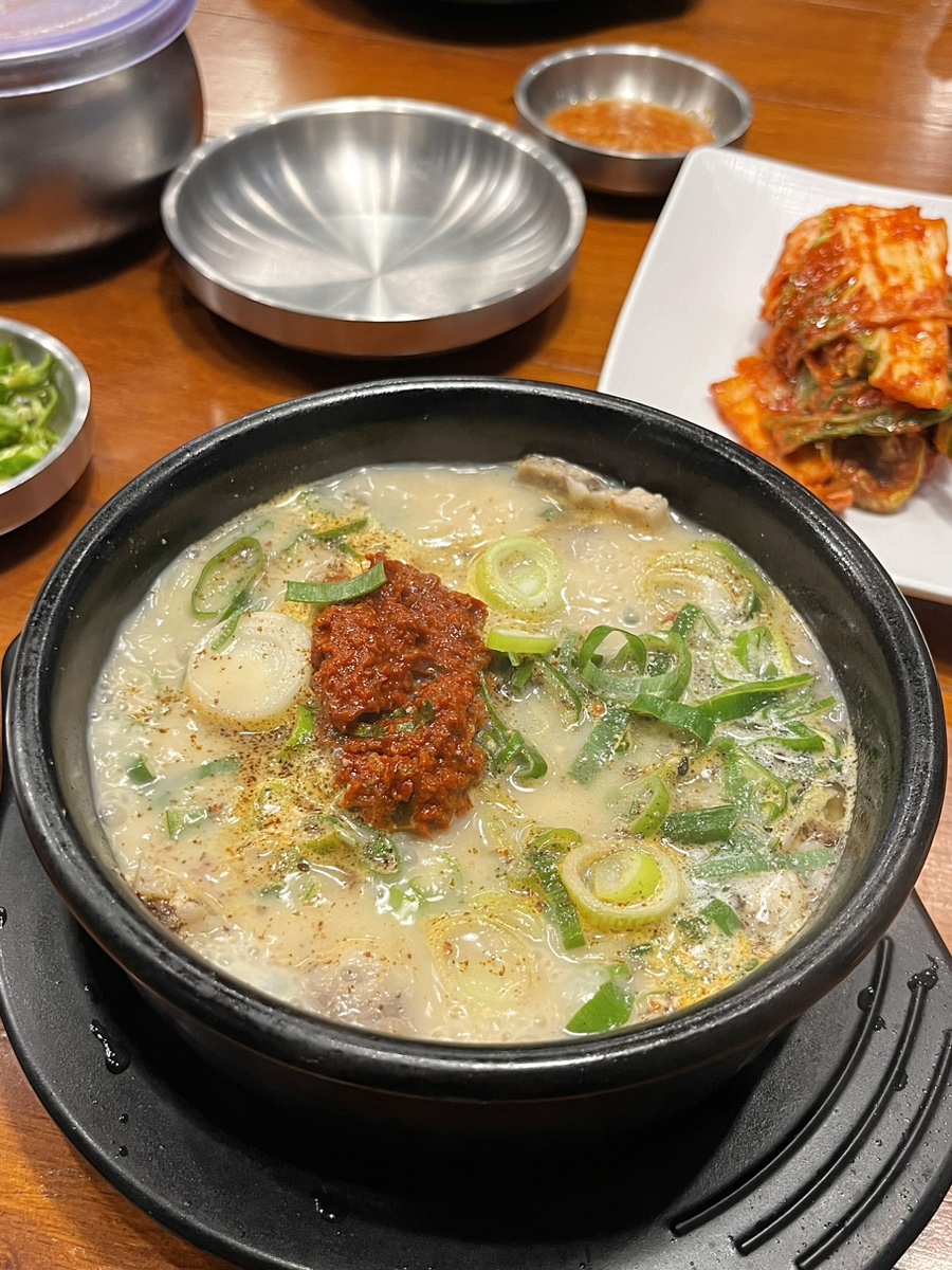 진순대국밥 이미지