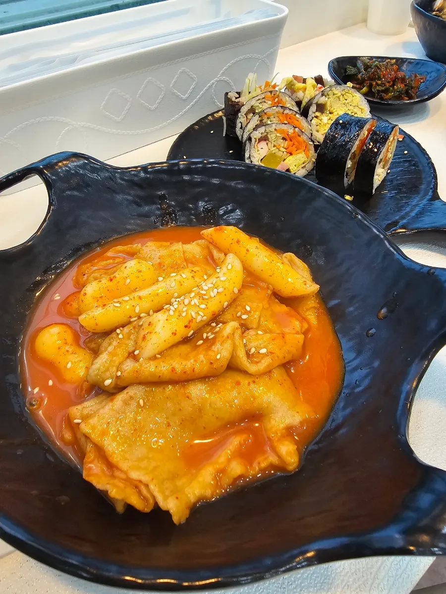 쏭김밥 이미지