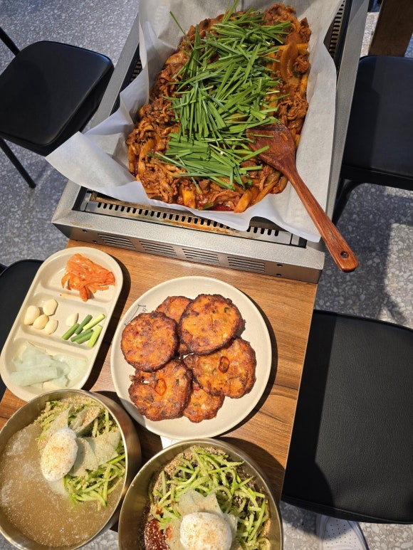 윤가네식품 이미지