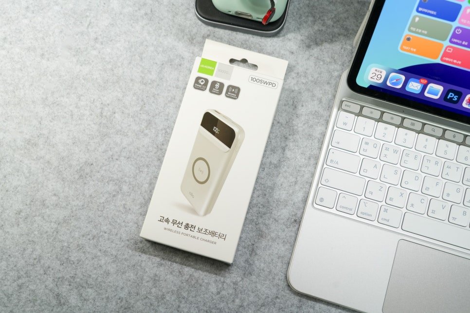 알로코리아 무선 고속충전 보조배터리 10000mAh 1005WPD 리뷰 "애플 악세서리 전용 충전기로 사용하다" 이미지 2