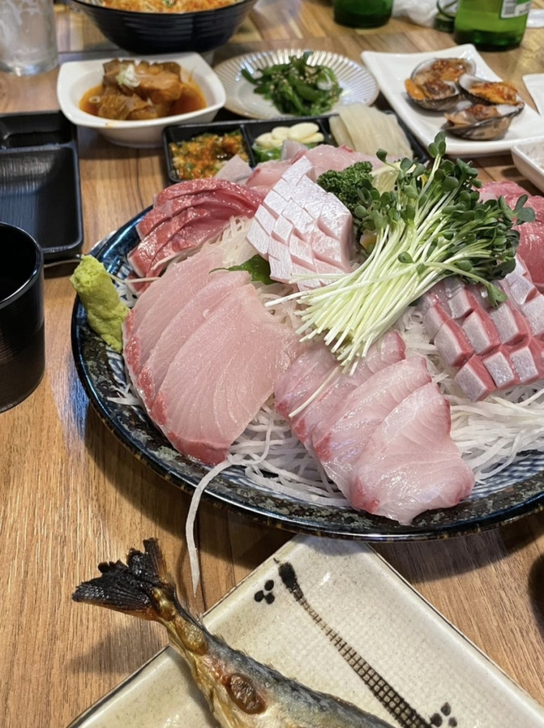 전천후횟집 이미지