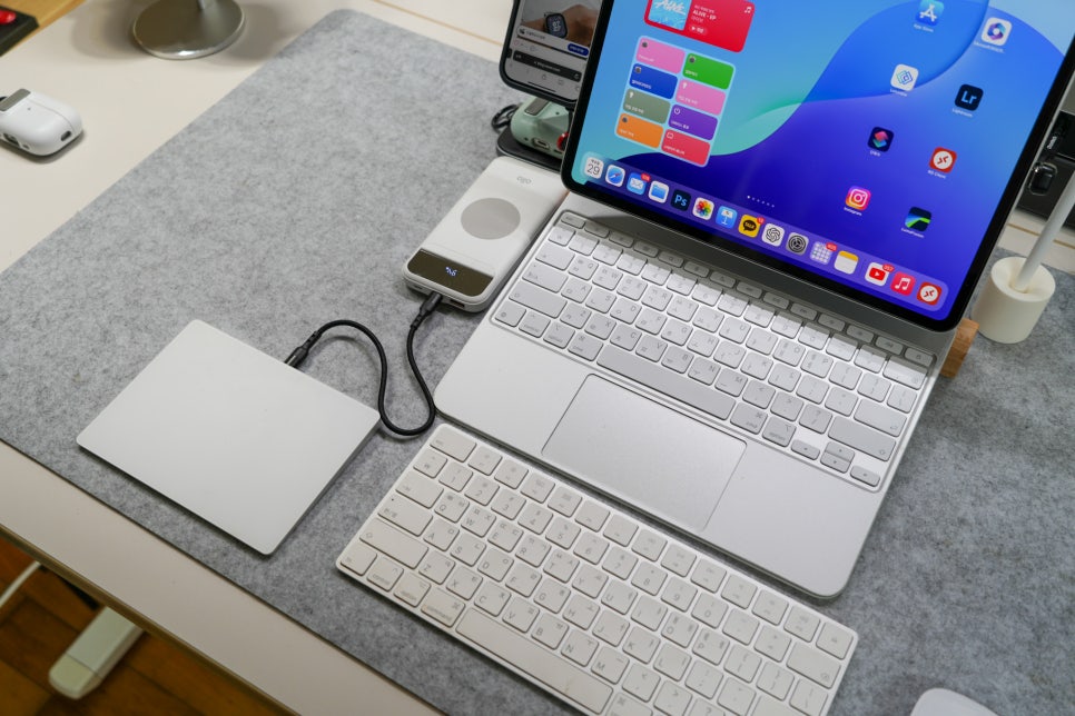 알로코리아 무선 고속충전 보조배터리 10000mAh 1005WPD 리뷰 "애플 악세서리 전용 충전기로 사용하다" 이미지 15