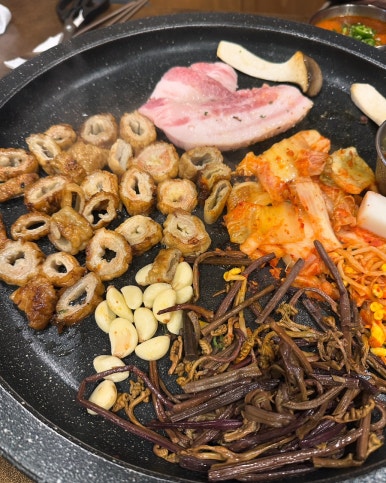 시골닭숯불바베큐 이미지