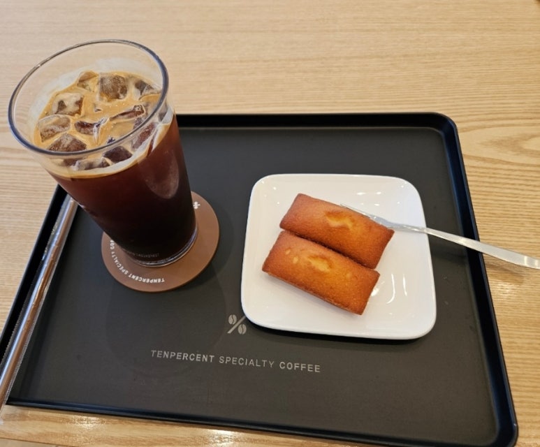 텐퍼센트커피 전주혁신도시점 이미지