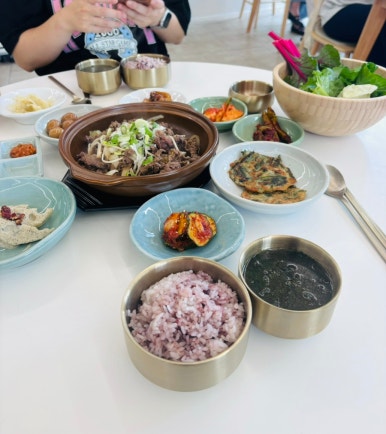 건강한밥상반찬카페 이미지