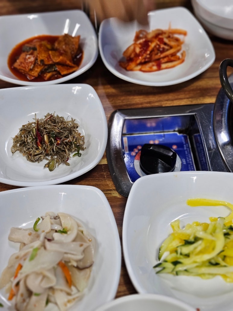 자매대패삼겹 이미지