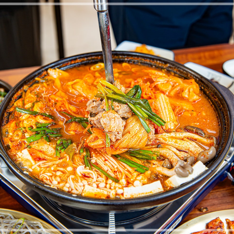 천안김치찌개 이미지