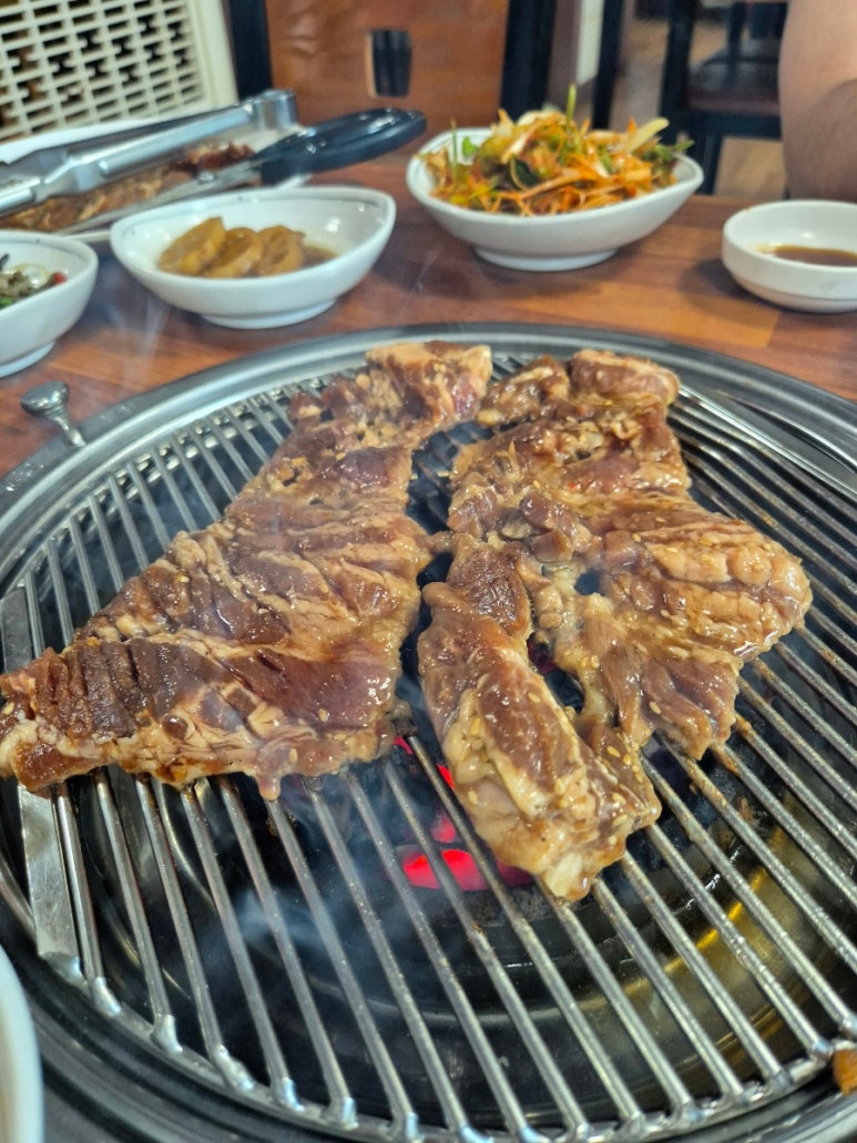 우성 참숯불갈비 이미지