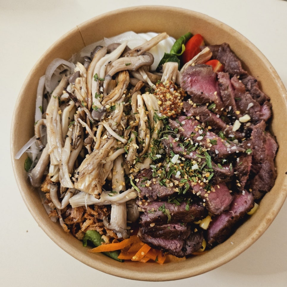 피크포케&샐러드 이미지