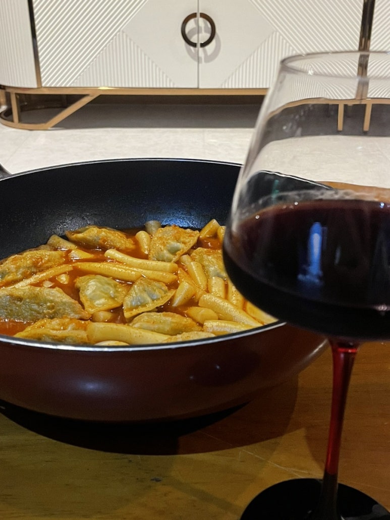 먹으러올래떡볶이 이미지