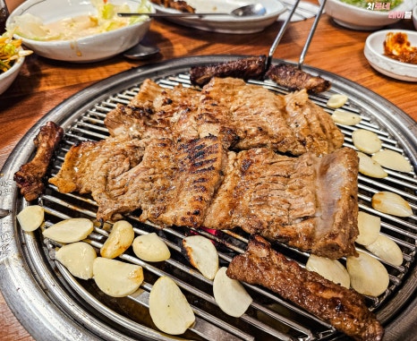 우성 참숯불갈비 이미지