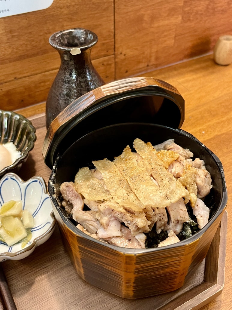 리덮밥 이미지